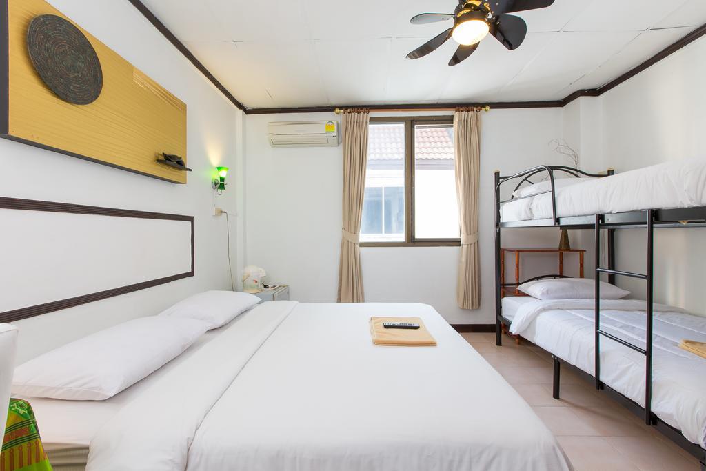 Connect Guesthouse Patong 객실 사진